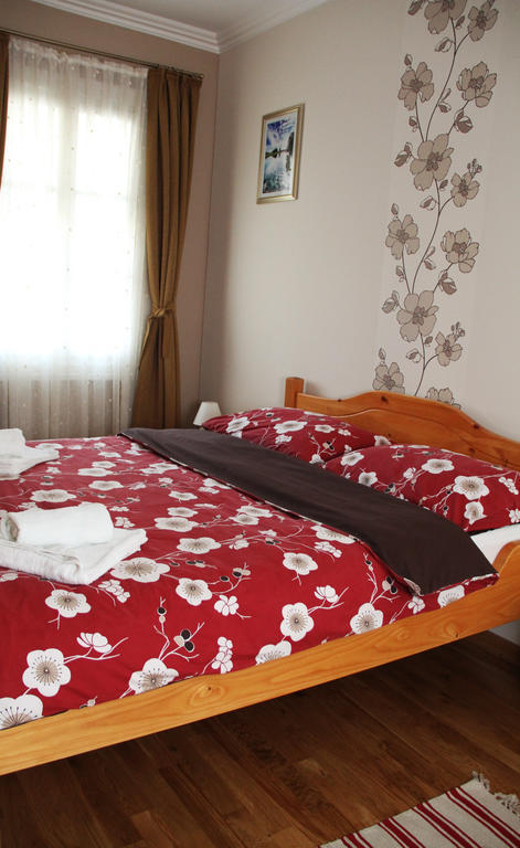 Rooms Su Su カルロヴァッツ 部屋 写真